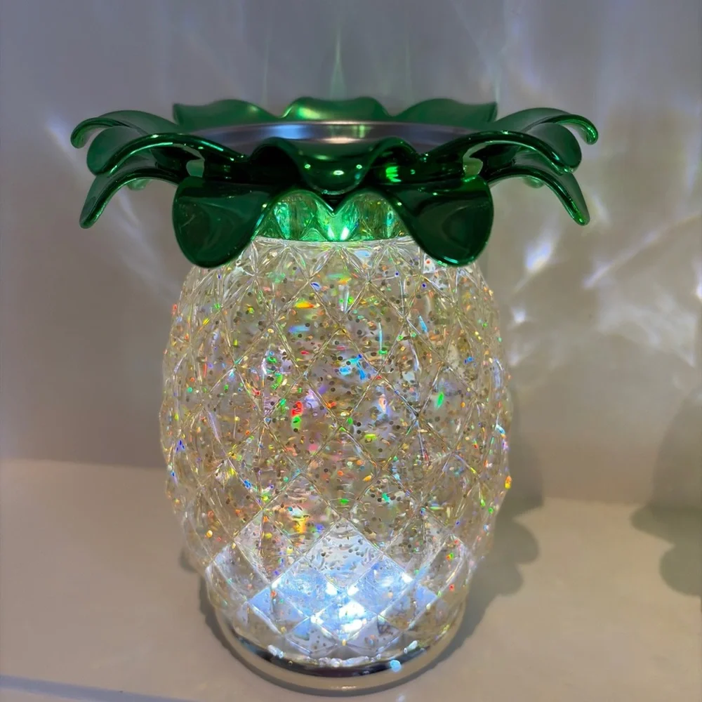 Bath & Body Works Pineapple battery operated sparkle glimmer candle holders